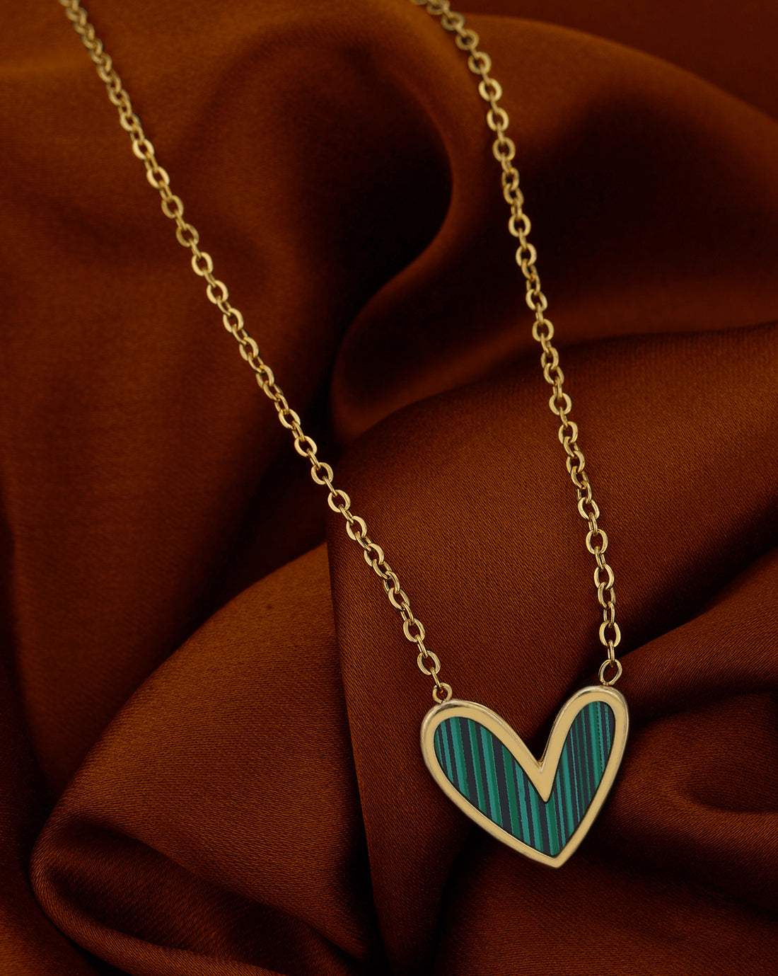 18kt Gold Plated Stainless Steel Green Enamel Heart Necklace