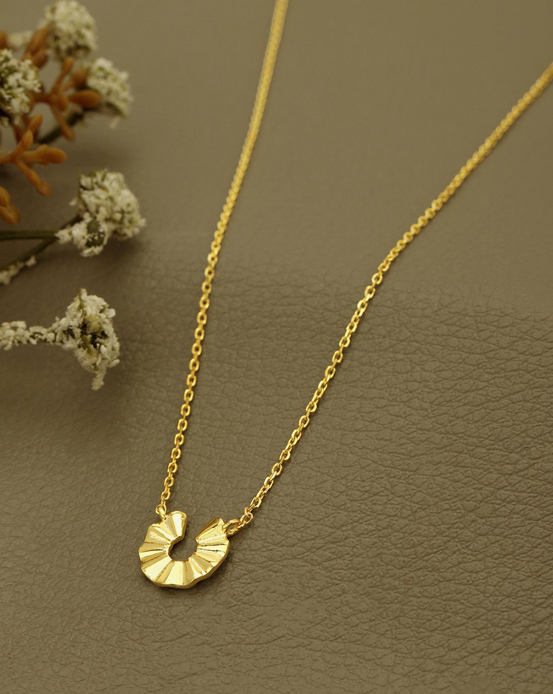 18kt Gold Plated Contemporary Necklace