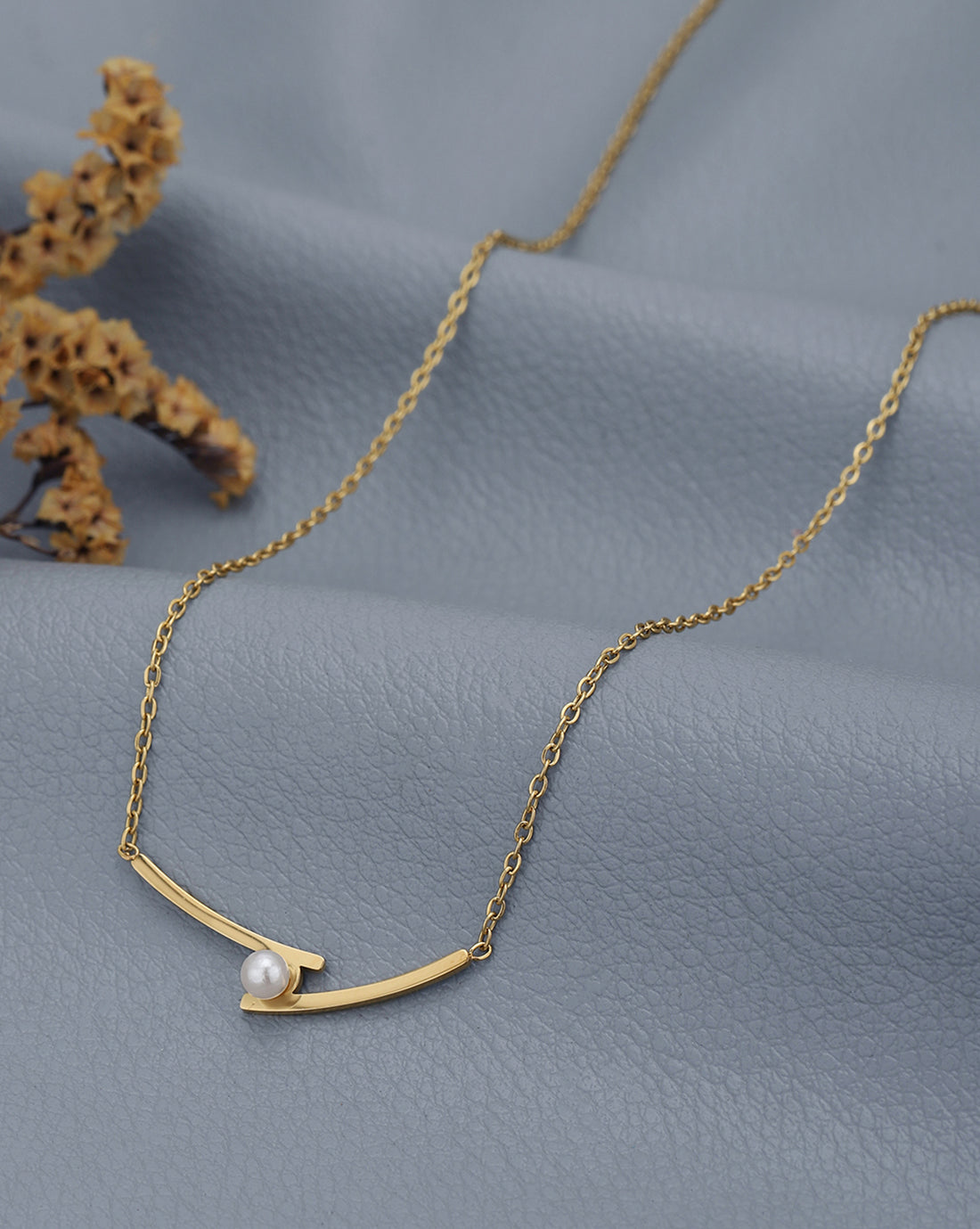 Gold Plated Elite Pearl Necklace