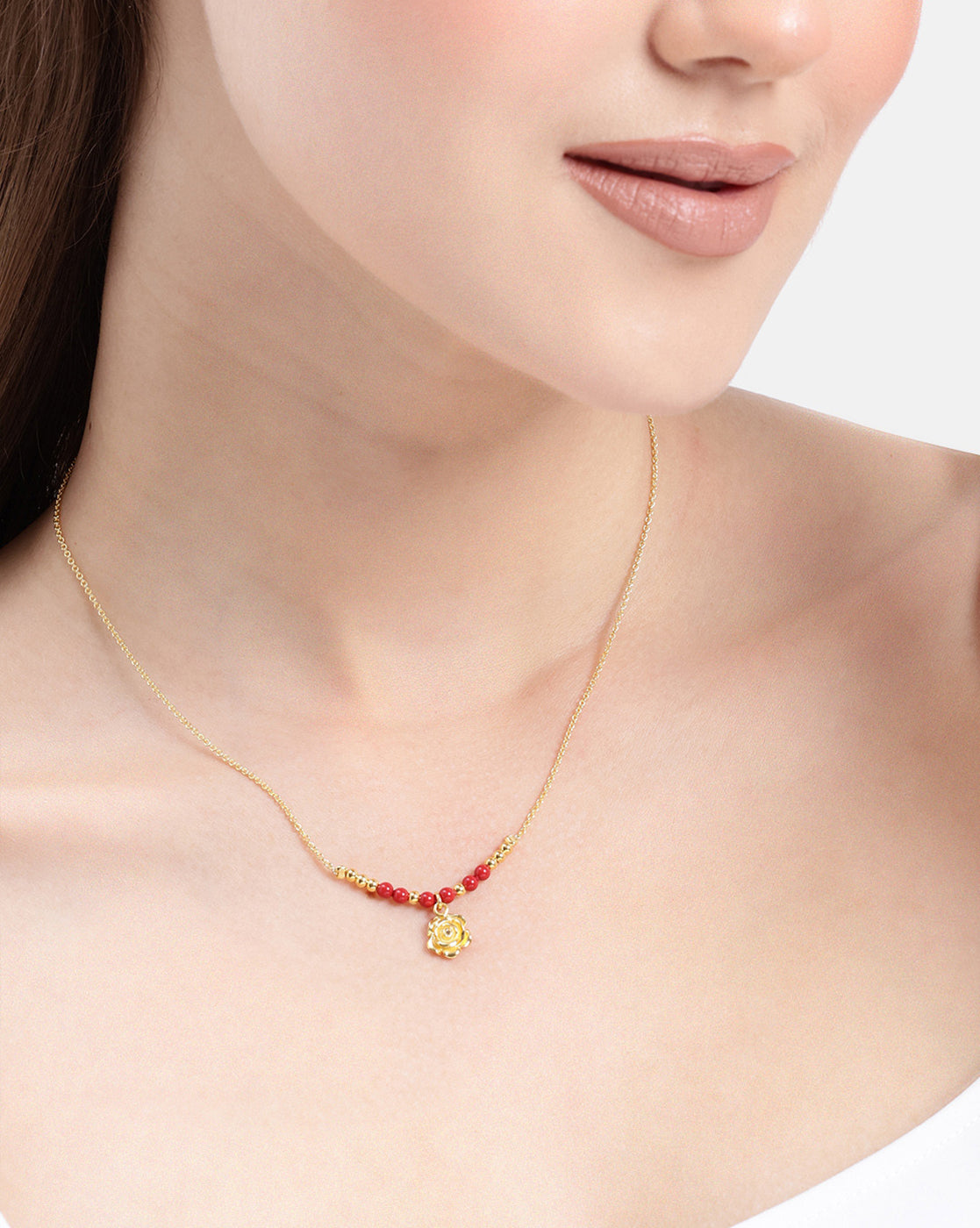 18kt Gold Plated Bead Floral Pendant and Chain Necklace