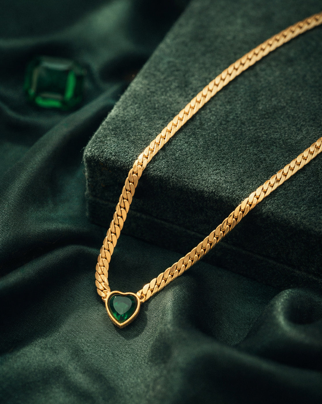 18kt Gold Plated Heart Solitaire Pendant Necklace