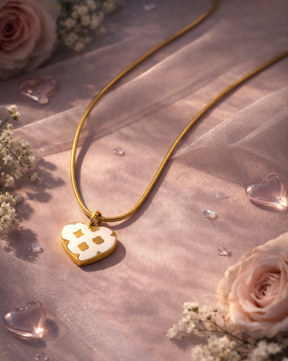 18kt Gold Plated Shell and Heart Pendant and Chain