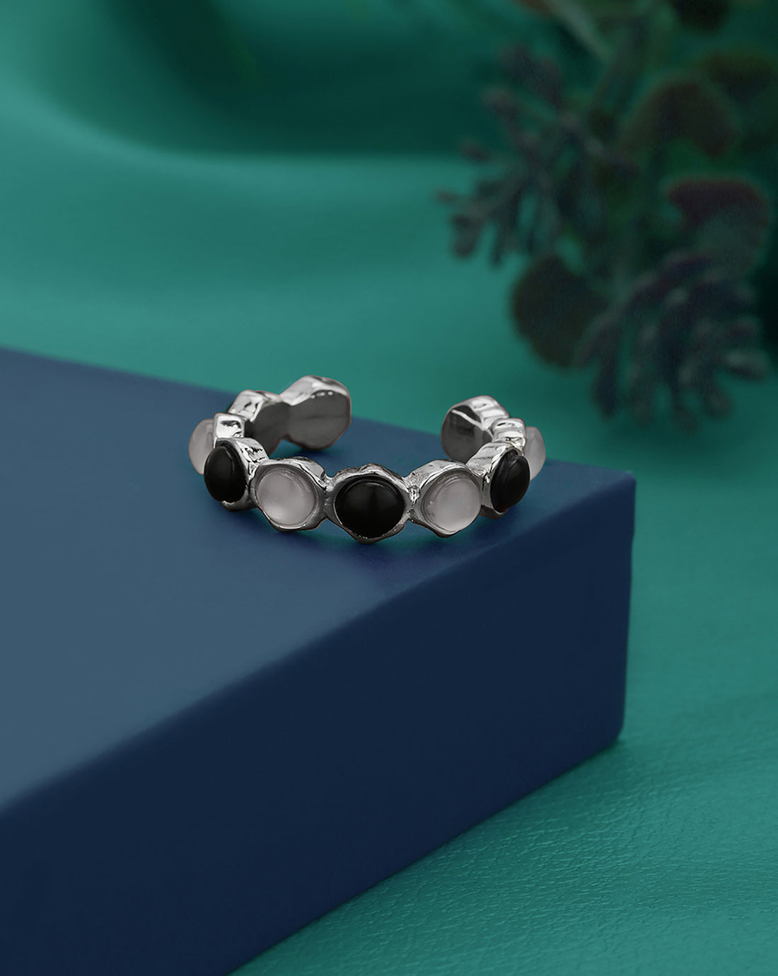 Silver Plated White and Black Fancy Bead Adjustable Band Ring