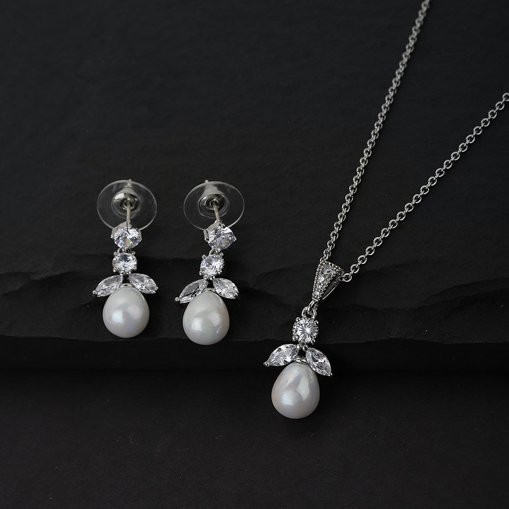 Carlton London White &amp; Silver-Toned Rhodium-Plating Jewellery Set Fjs3330