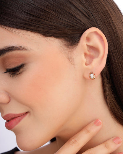 18kt Rose Gold Plated White Stone Oval Stud Earring