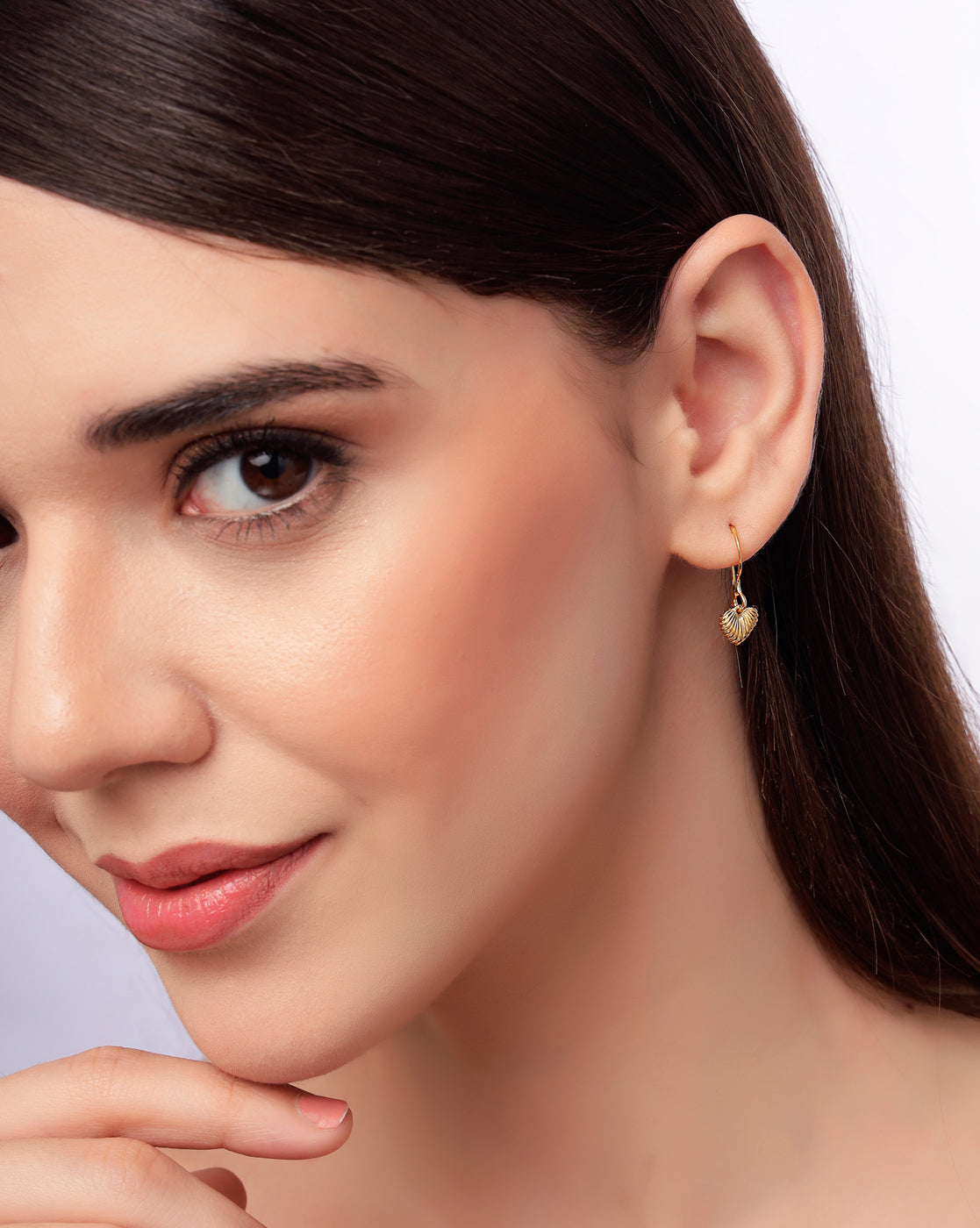 18kt Gold Plated Dangling Heart Drop Earring