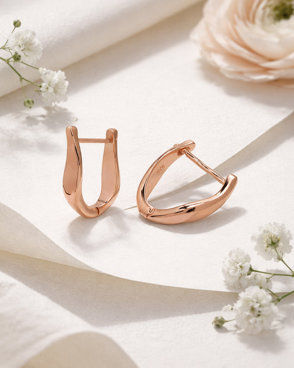 925 Sterling Silver 18kt Rose Gold Plated Signature Wave Hoop Earring