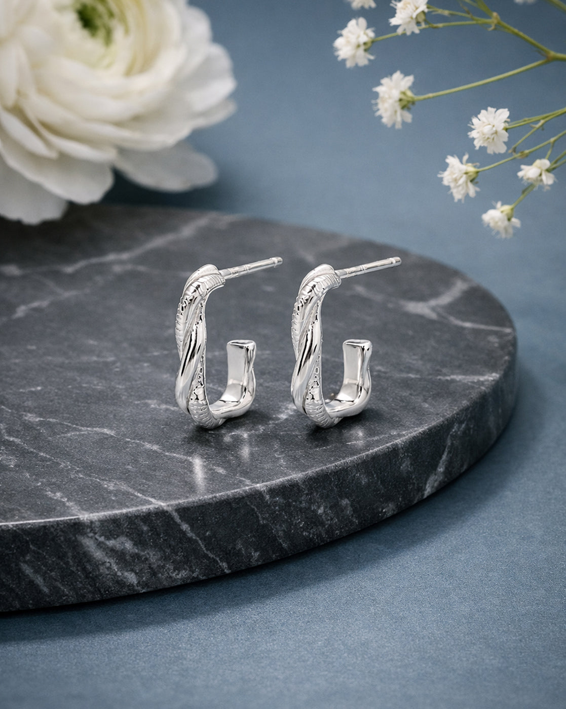 925 Sterling Silver Rhodium Plated Sculpted Half Hoop Earring