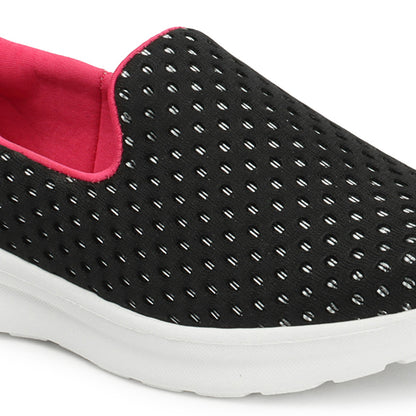 Women Textured Round Toe Flyknit Mesh Slip-On Sneakers