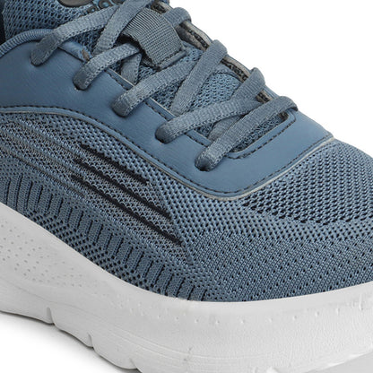 Women Mesh Flyknit Technology Lace-Up Sports Shoes