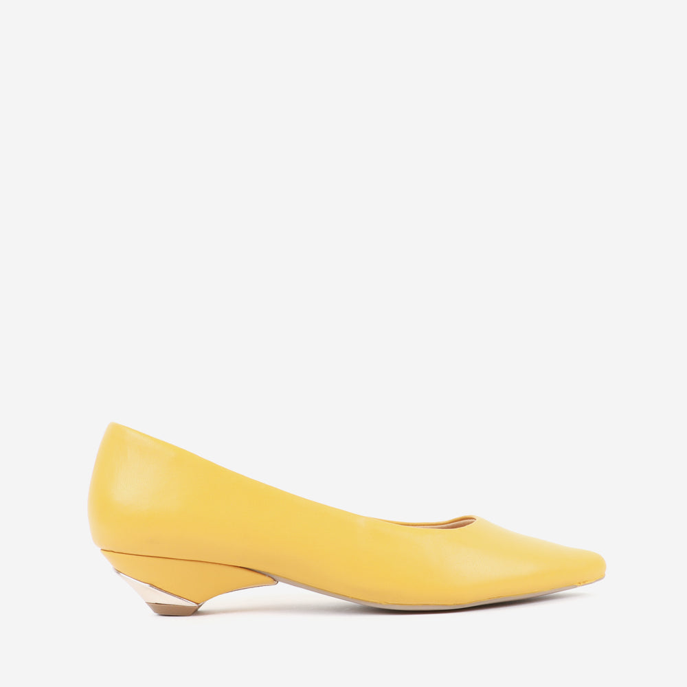 CARLTON LONDON WOMEN  BALLERINA