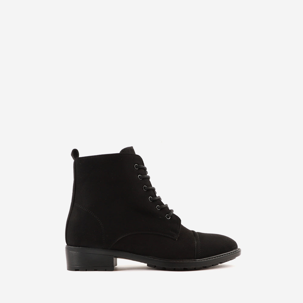 CARLTON LONDON WOMEN BOOTS
