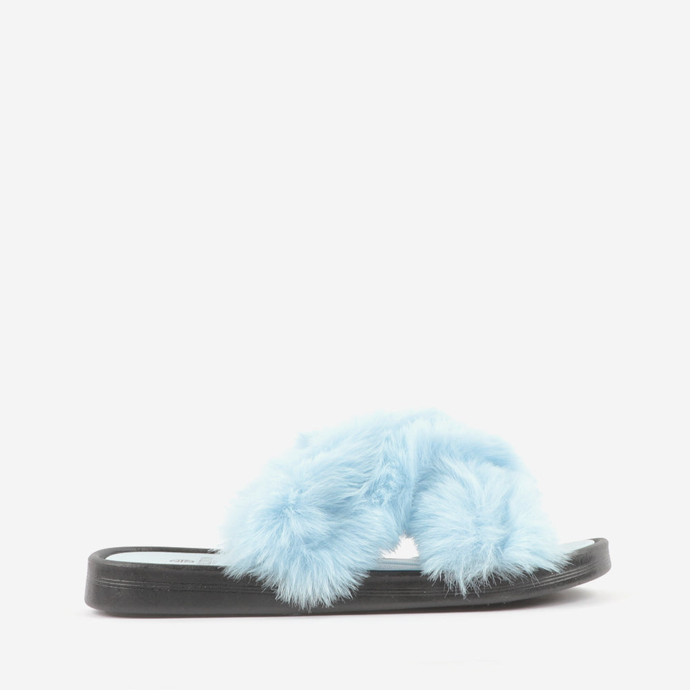 Carlton London slippers in blue colour with soft faux leather.