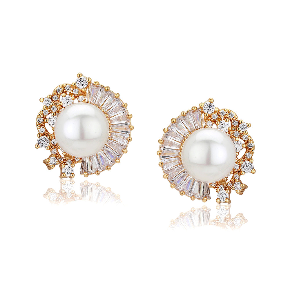 Carlton London Premium Jwlry-Rose Gold & White Toned Pearls Studded Rose Gold-Plated Circular Handcrafted Studs Earrings Fje4124